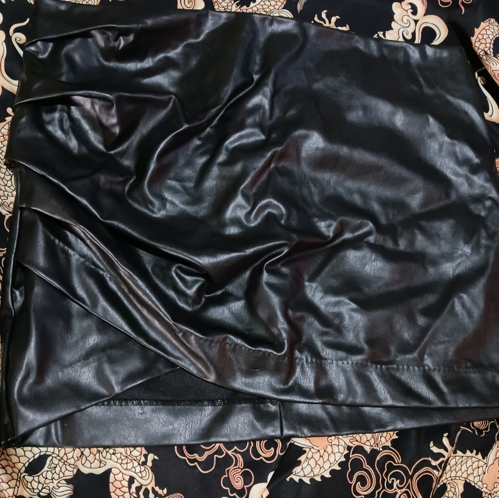 H&M faux leather mini skirt